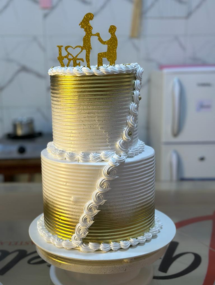 Bolo Com Cobertura de Chantilly